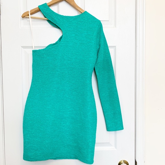 BCBG Generation Aquarius One Shoulder Dress Green Size Small - Picture 2 of 8